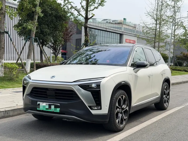 NIO ES8, 2020