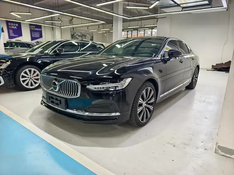 Volvo S90, 2024