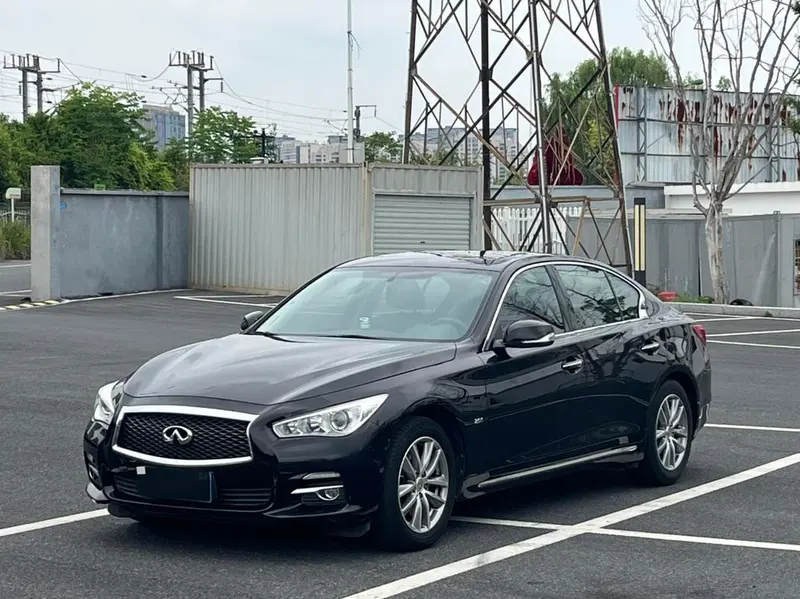Infiniti Q50L, 2016