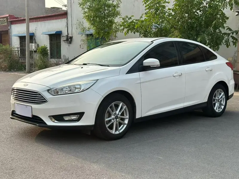 Ford Focus, 2015