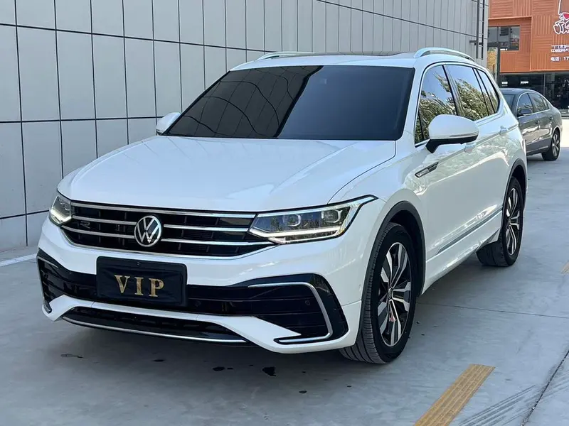 Volkswagen Tiguan L, 2022
