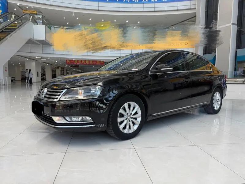 Volkswagen Magotan, 2013