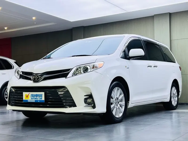 Toyota Sienna, 2017