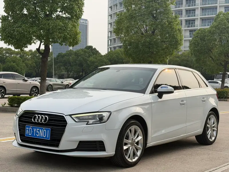 Audi A3 Sportback 35 TFSI Version, 2017 — фото 1