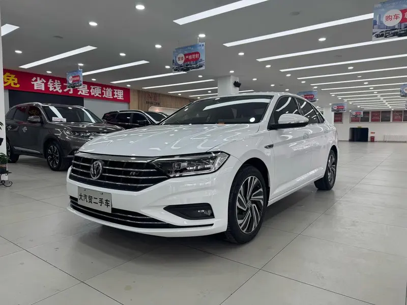 Volkswagen Sagitar, 2021