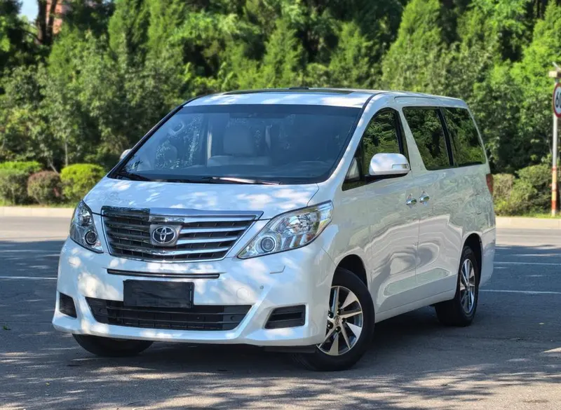 Toyota Alphard, 2012