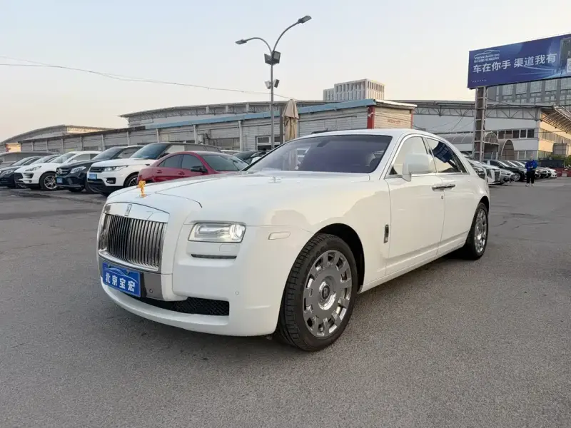 Rolls-Royce Ghost, 2011