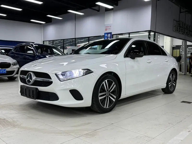 Mercedes-Benz A-Class A 180 L Sport, 2022 — фото 1