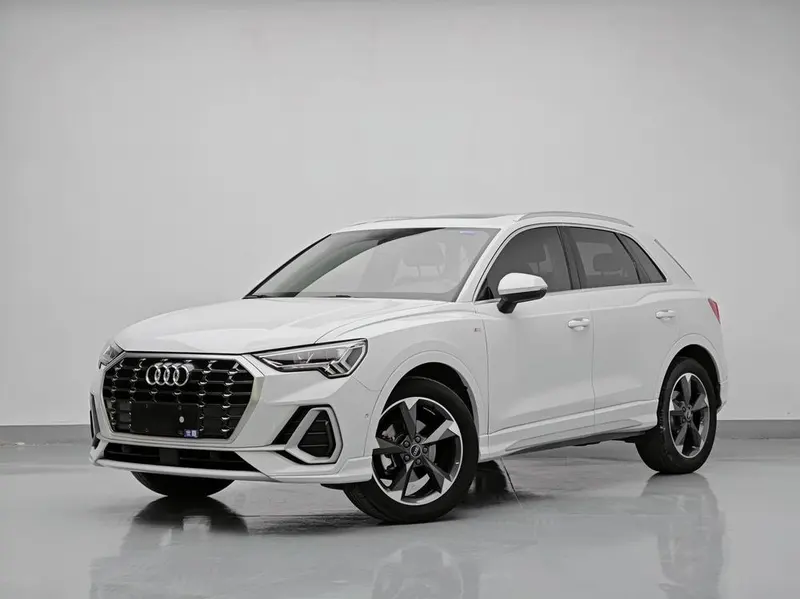 Audi Q3 35 TFSI Fashion Version, 2023 — фото 1