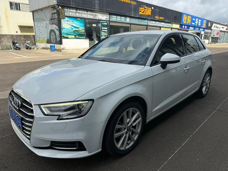 Audi A3 Sportback 35 TFSI Version CN5, 2019 — фото 1