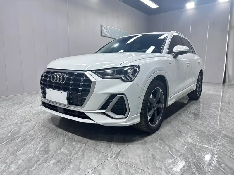 Audi Q3 35 TFSI Fashion Version, 2022 — фото 1