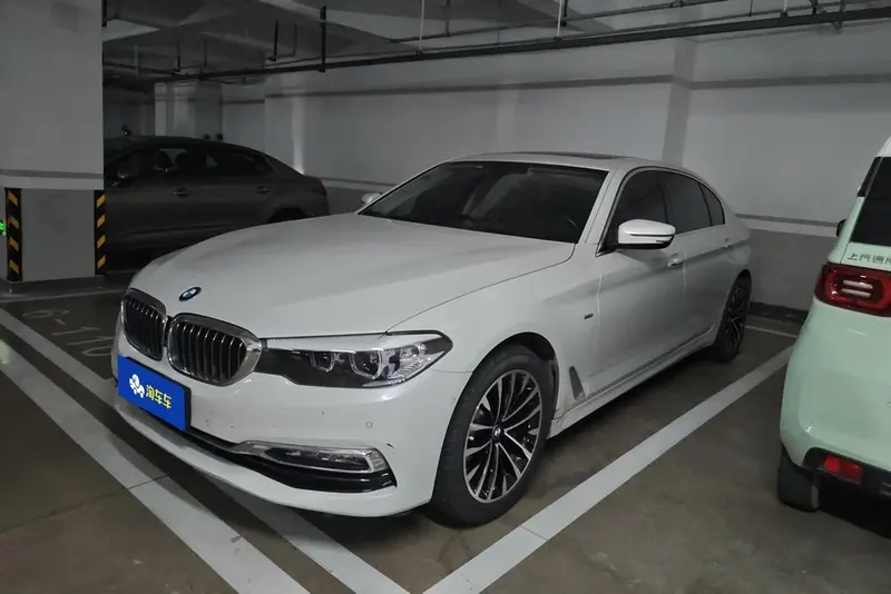 BMW 5-Series, 2018