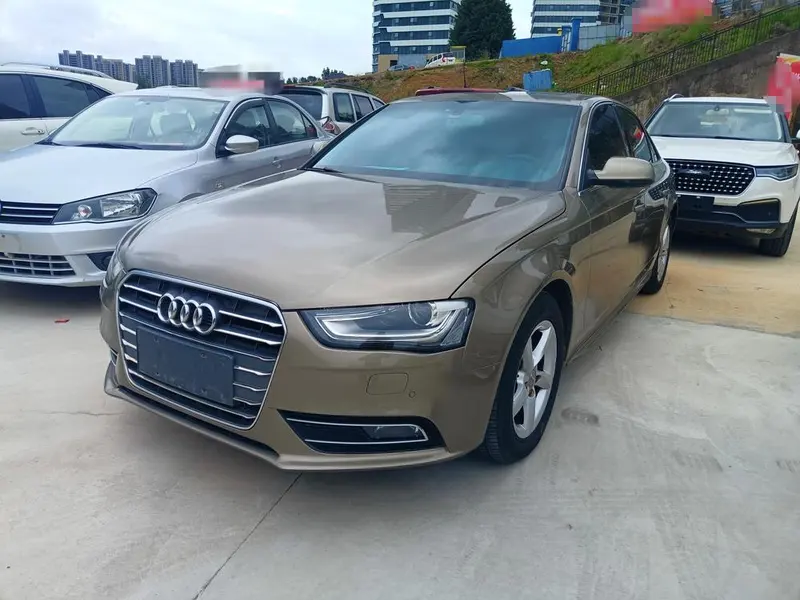 Audi A4L 35 TFSI Auto Standard Version, 2013 — фото 1