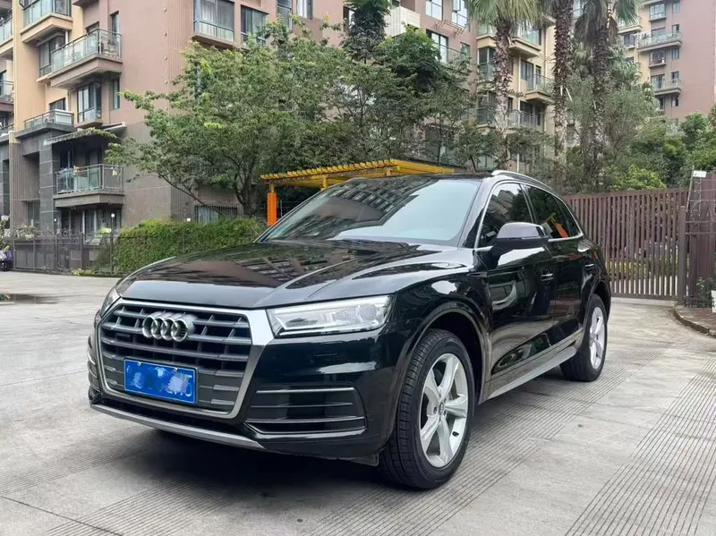 Audi Q5L, 2020