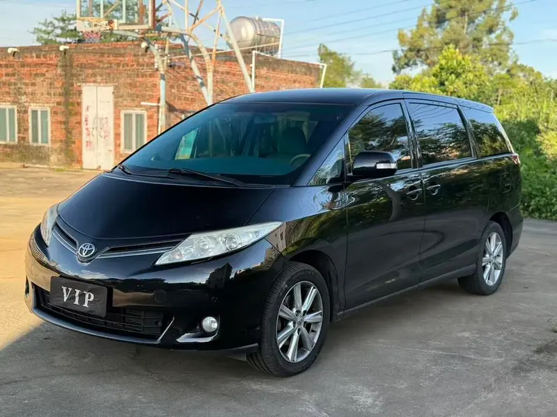 Toyota Previa 2.4L Auto FWD 7 Seater Parallel Import, 2010 — фото 1
