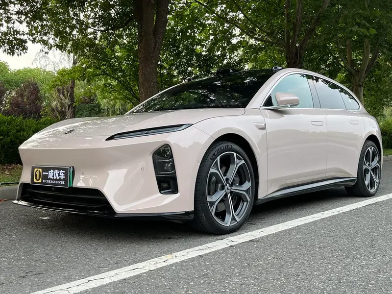NIO ET5T 75kWh, 2025 — фото 1