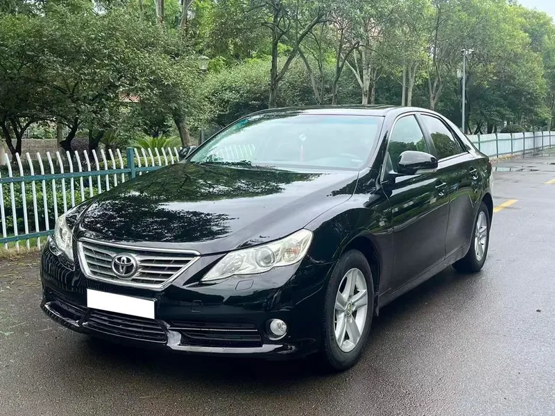 Toyota Reiz 2.5V Stylish Edition, 2012 — фото 1