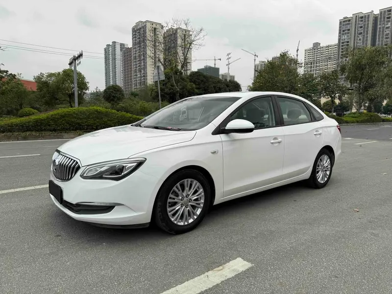 Buick Excelle, 2015