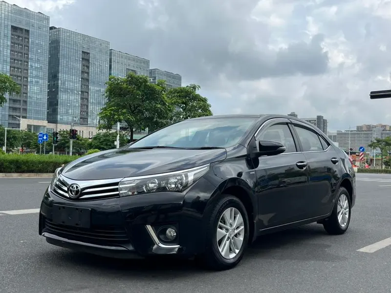 Toyota Corolla 1.6L CVT GL, 2014 — фото 1