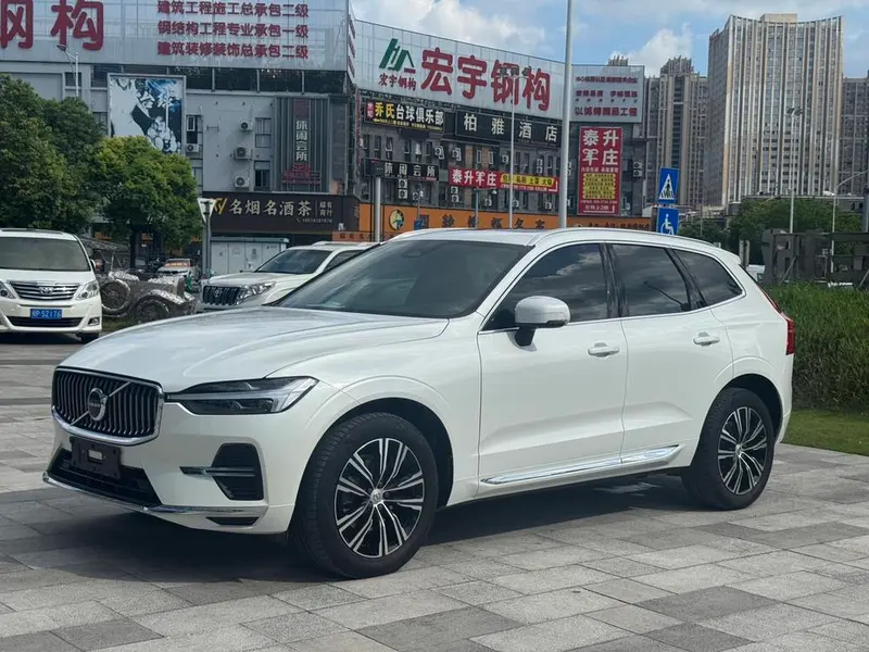 Volvo XC60, 2022