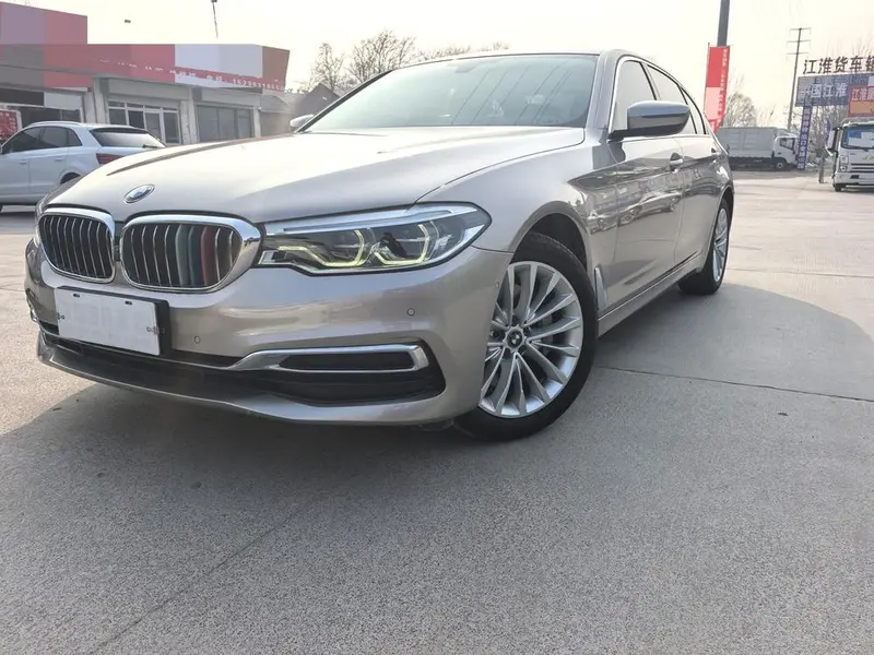 BMW 5-Series, 2020