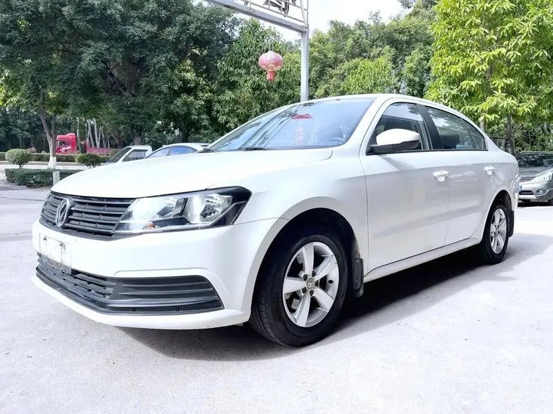 Volkswagen Lavida, 2015