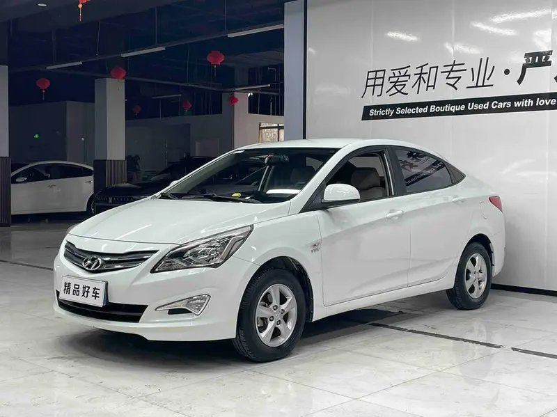 Hyundai Verna, 2014