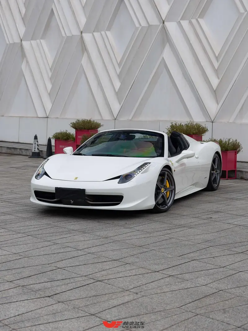 Ferrari 458 4.5L Spider, 2013 — фото 1