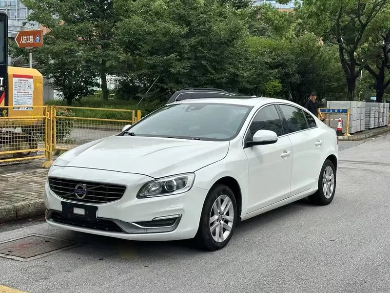 Volvo S60, 2016