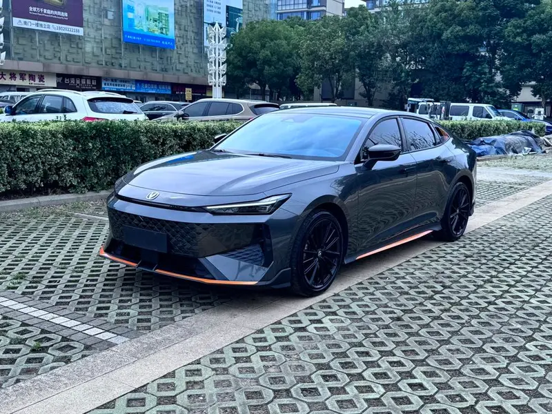 Changan UNI-V, 2024