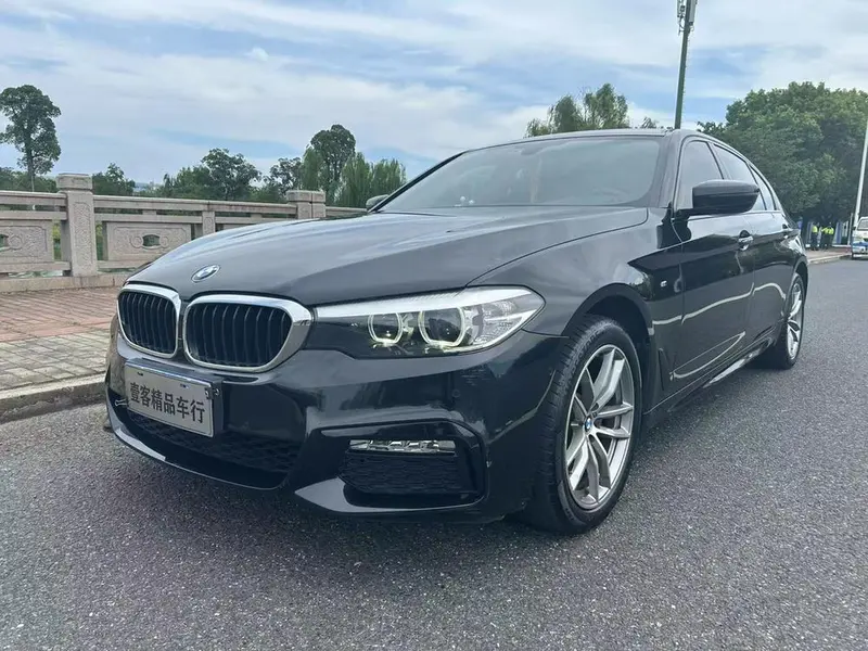 BMW 5-Series, 2018