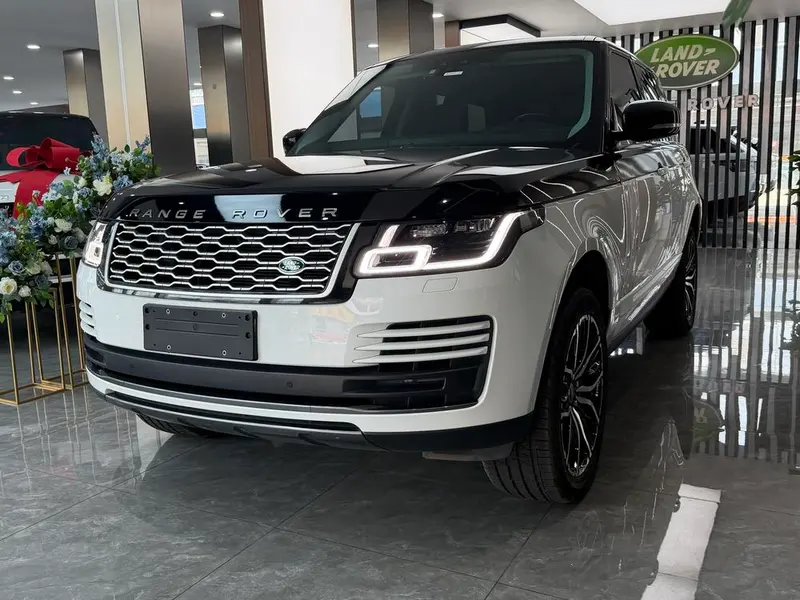 Land Rover Range Rover 3.0 V6 SC Edition, 2018 — фото 1