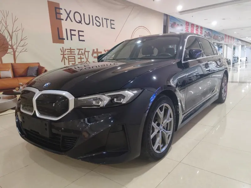 BMW i3, 2023