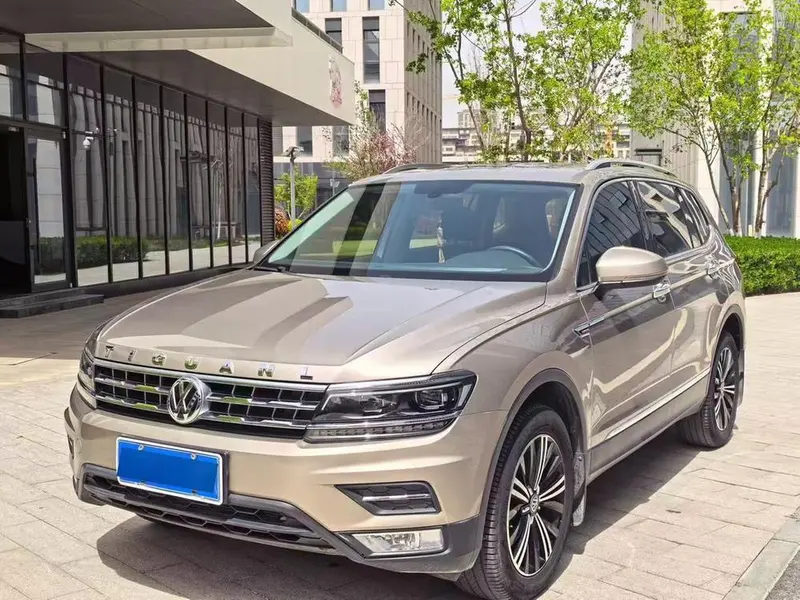 Volkswagen Tiguan L, 2018