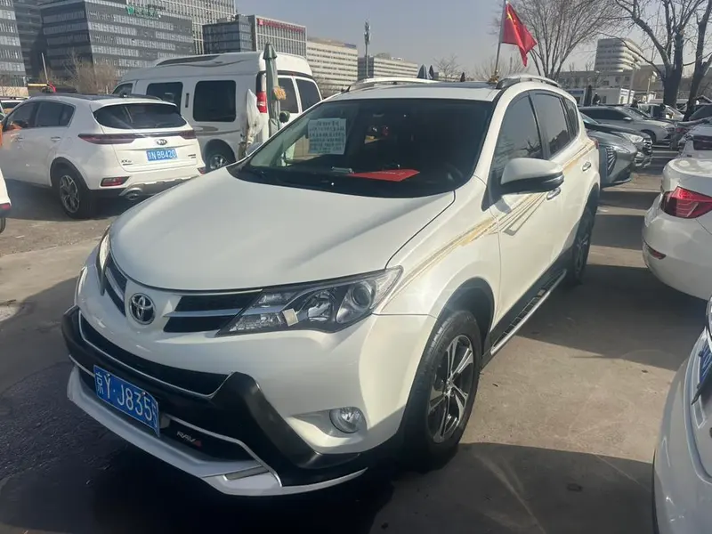 Toyota RAV4, 2013