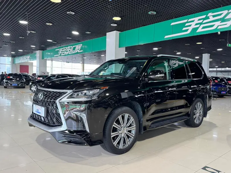 Lexus LX 570 Premium Luxury Edition, 2016 — фото 1