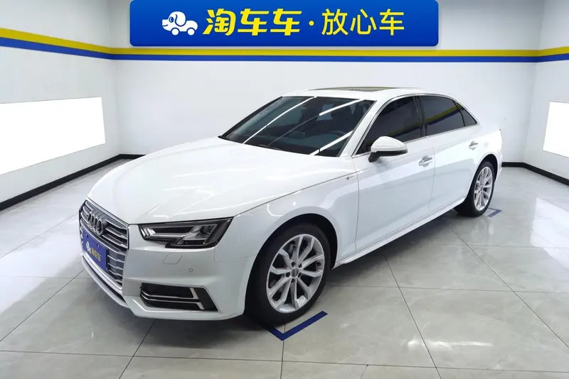 Audi A4L 30 Version 40 TFSI Fashion Version, 2018 — фото 1