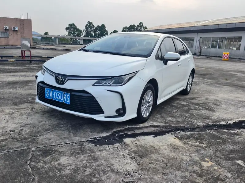 Toyota Corolla 1.2T S-CVT PLUS Edition, 2022 — фото 1
