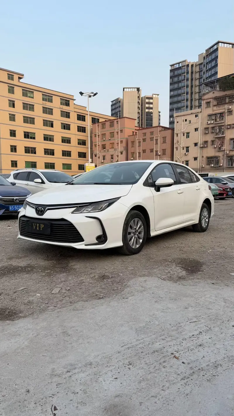 Toyota Corolla 1.2T S-CVT Edition, 2023 — фото 1