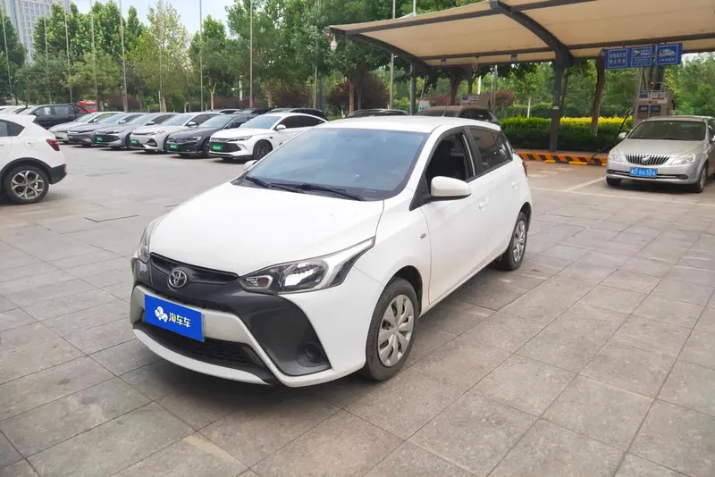 Toyota Yaris L Facelift 1.5E CVT Edition, 2016 — фото 1