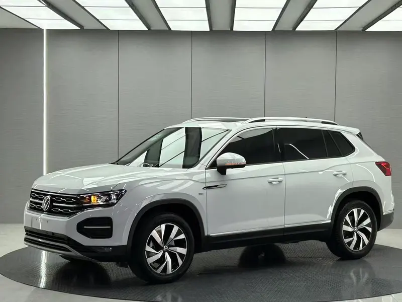 Volkswagen Tayron 280TSI 2WD Luxury Smart Connected Edition, 2022 — фото 1