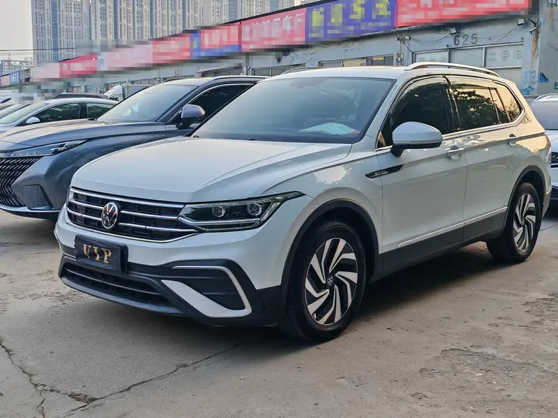 Volkswagen Tiguan L, 2023