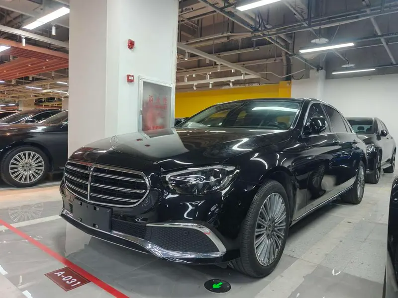 Mercedes-Benz E-Class Facelift E 300 L Luxury Version, 2023 — фото 1
