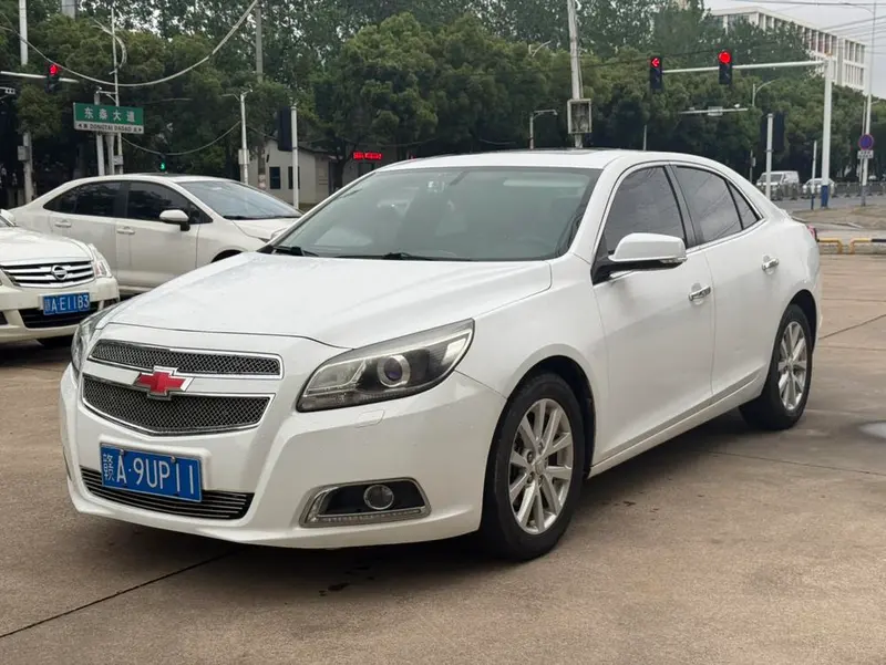 Chevrolet Malibu 2.0L Auto Luxury Edition, 2014 — фото 1
