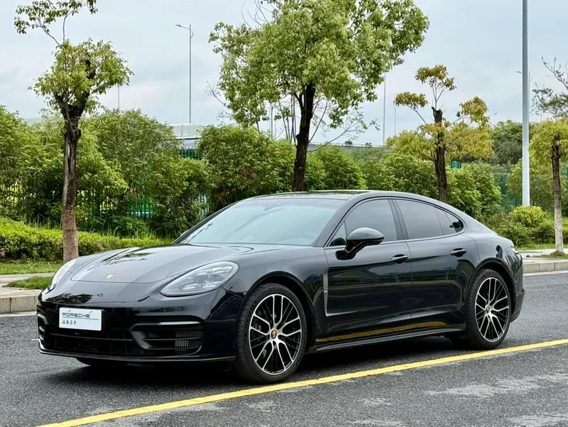 Porsche Panamera Facelift Panamera 2.9T Gold Edition, 2023 — фото 1