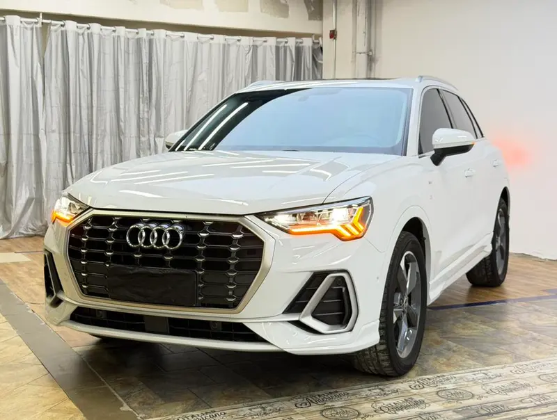Audi Q3 35 TFSI Fashion Version, 2023 — фото 1