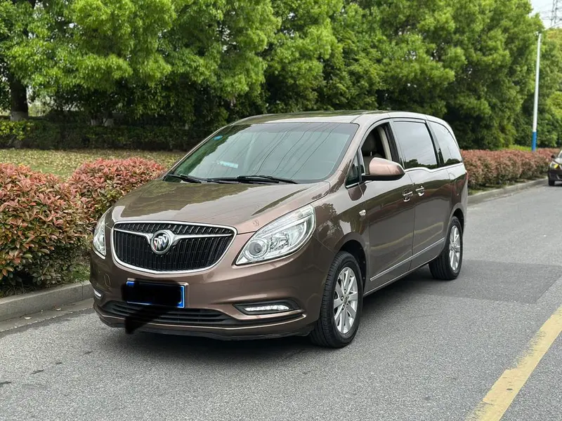 Buick GL8, 2018