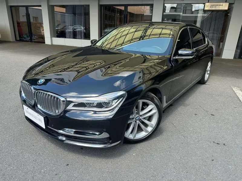 BMW 7-Series, 2018
