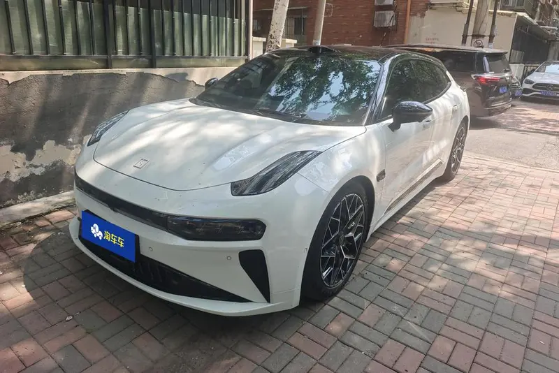 Zeekr 001, 2024