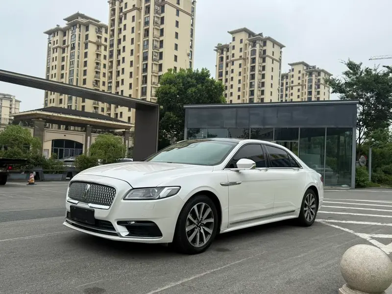Lincoln Continental 2.0T 2WD Prestige Edition, 2017 — фото 1